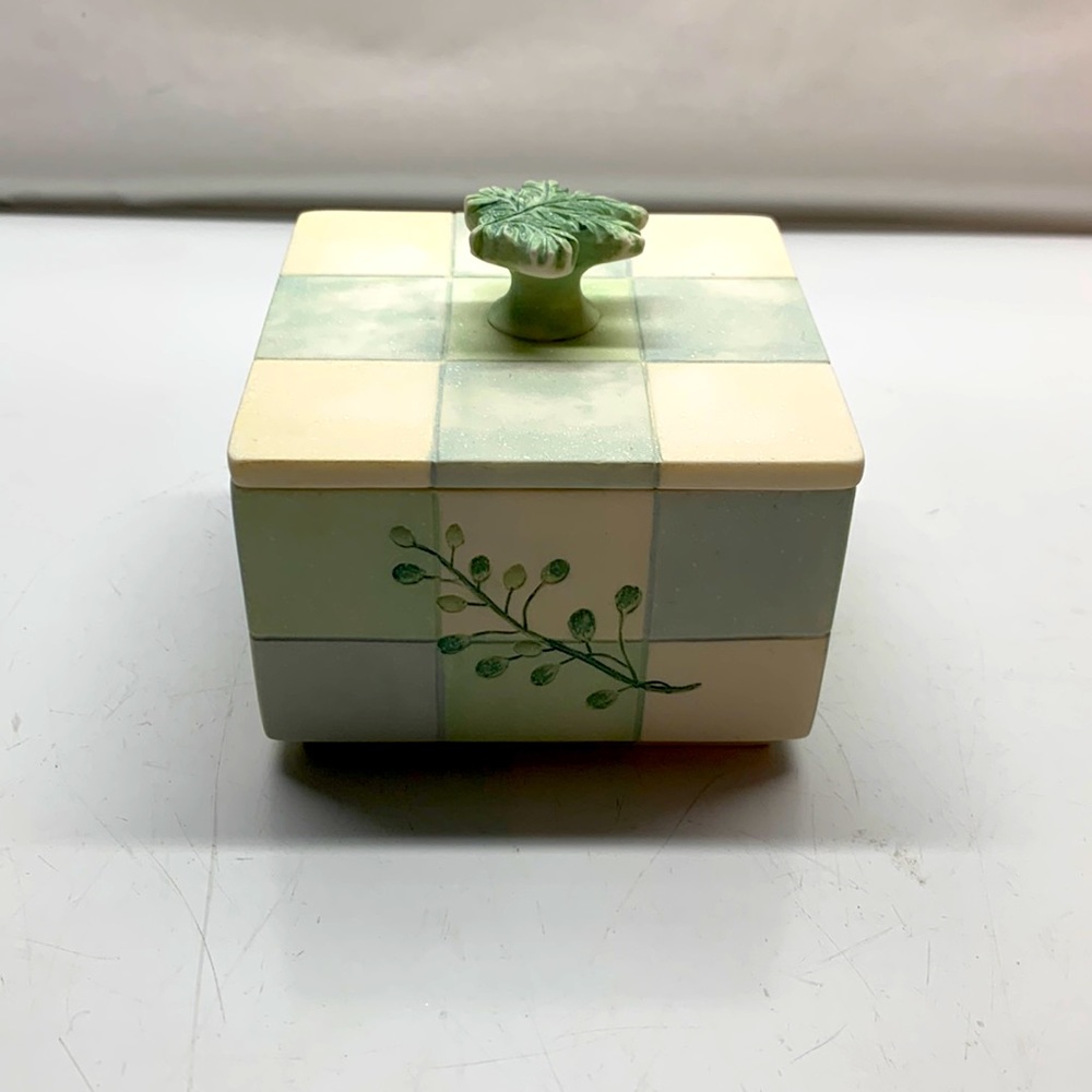 Croscill Rainier Everest trinket lidded box cotton balls Q-tips bathroom vanity